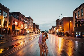 Abode Nashville - Germantown