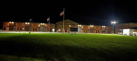 Red Fox Inn and Suites