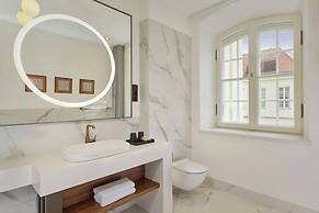 Hotel Verte, Warsaw, Autograph Collection