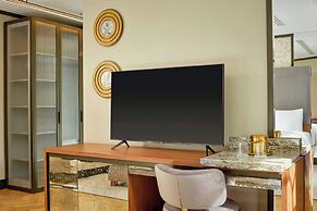 Hotel Verte, Warsaw, Autograph Collection