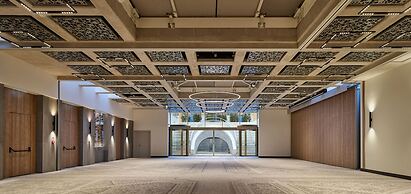 Hotel Verte, Warsaw, Autograph Collection