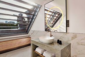 Hotel Verte, Warsaw, Autograph Collection