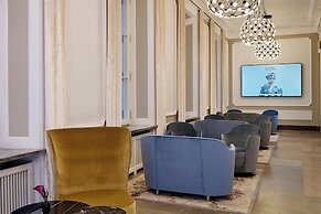 Hotel Verte, Warsaw, Autograph Collection