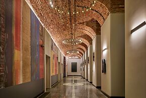 Hotel Verte, Warsaw, Autograph Collection