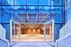 Hotel Verte, Warsaw, Autograph Collection