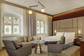 Hotel Verte, Warsaw, Autograph Collection