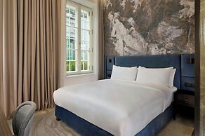 Hotel Verte, Warsaw, Autograph Collection