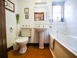 Apt 1 44/45 Coombe Street