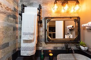 Summit Pinheiros by Okaeri Home Aparts