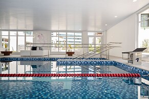 Summit Pinheiros by Okaeri Home Aparts