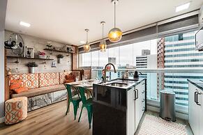 Summit Pinheiros by Okaeri Home Aparts