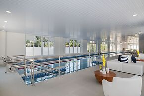 Summit Pinheiros by Okaeri Home Aparts