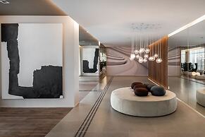 Summit Pinheiros by Okaeri Home Aparts