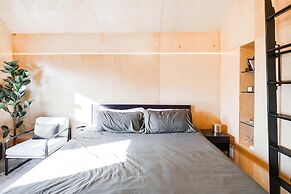 Bunkies-the Commissioner