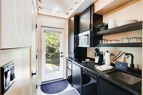 Bunkies-the Commissioner