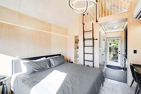 Bunkies-the Commissioner