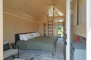 Bunkies-the Commissioner