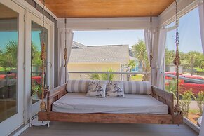 5 Bed Sleeps 12 With Water Views