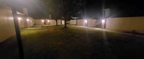 Inn of the Dove - Luxury Romantic Suites with Jacuzzi & Fireplace at H