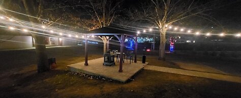 Inn of the Dove - Luxury Romantic Suites with Jacuzzi & Fireplace at H