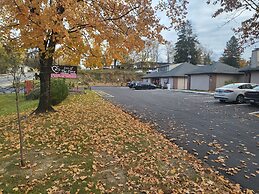 Inn of the Dove - Luxury Romantic Suites with Jacuzzi & Fireplace at H