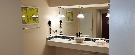 Inn of the Dove - Luxury Romantic Suites with Jacuzzi & Fireplace at H