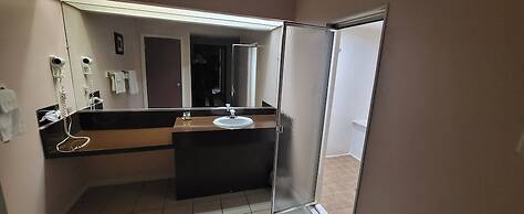 Inn of the Dove - Luxury Romantic Suites with Jacuzzi & Fireplace at H