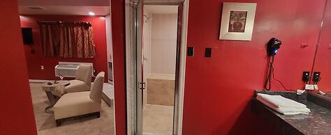 Inn of the Dove - Luxury Romantic Suites with Jacuzzi & Fireplace at H