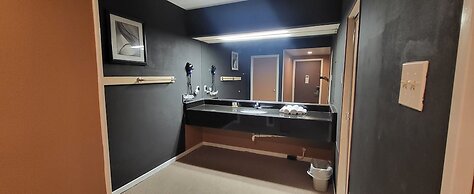 Inn of the Dove - Luxury Romantic Suites with Jacuzzi & Fireplace at H