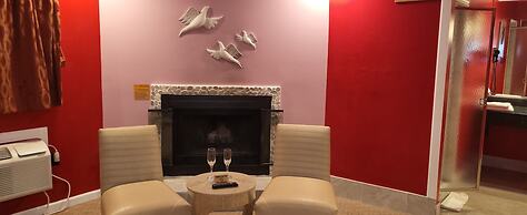 Inn of the Dove - Luxury Romantic Suites with Jacuzzi & Fireplace at H