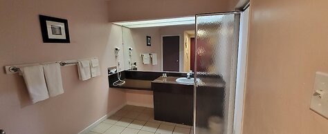 Inn of the Dove - Luxury Romantic Suites with Jacuzzi & Fireplace at H