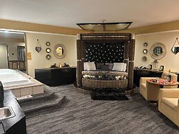 Inn of the Dove - Luxury Romantic Suites with Jacuzzi & Fireplace at H