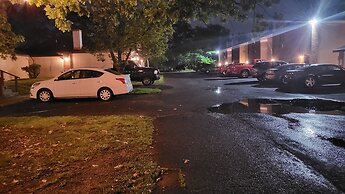 Inn of the Dove - Luxury Romantic Suites with Jacuzzi & Fireplace at H