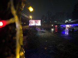 Inn of the Dove - Luxury Romantic Suites with Jacuzzi & Fireplace at H