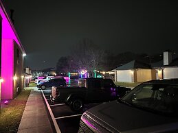 Inn of the Dove - Luxury Romantic Suites with Jacuzzi & Fireplace at H