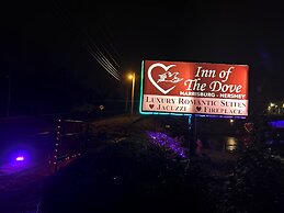 Inn of the Dove - Luxury Romantic Suites with Jacuzzi & Fireplace at H