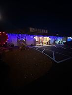 Inn of the Dove - Luxury Romantic Suites with Jacuzzi & Fireplace at H