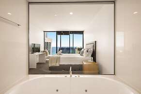 Circle on Cavill - Coastal Letting