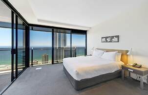 Circle on Cavill - Coastal Letting