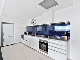 Circle on Cavill - Coastal Letting