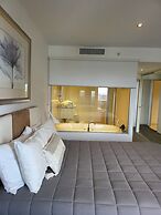 Circle on Cavill - Coastal Letting