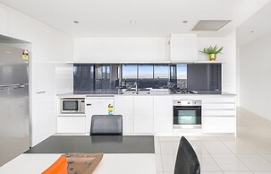 Circle on Cavill - Coastal Letting