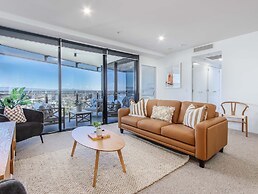 Circle on Cavill - Coastal Letting