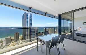 Circle on Cavill - Coastal Letting