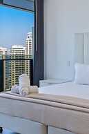 Circle on Cavill - Coastal Letting
