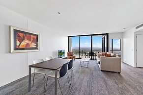Circle on Cavill - Coastal Letting