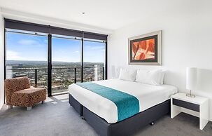 Circle on Cavill - Coastal Letting