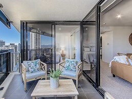 Circle on Cavill - Coastal Letting