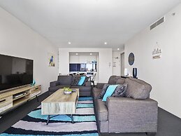 Circle on Cavill - Coastal Letting