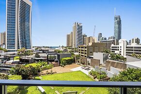 Circle on Cavill - Coastal Letting